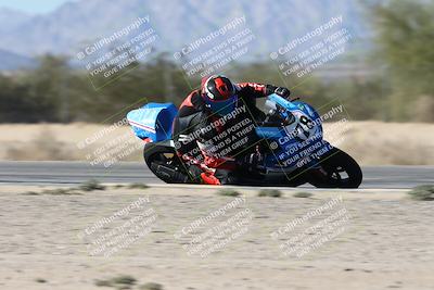 media/Oct-05-2025-CVMA (Sun) [[beeef4f201]]/Race 16-Formula Middleweight/